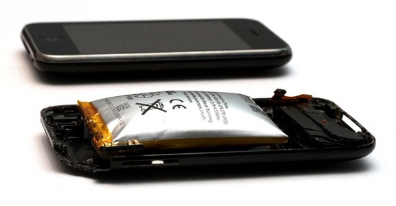 تعویض باتری گوشی در تعمیرات موبایل البان