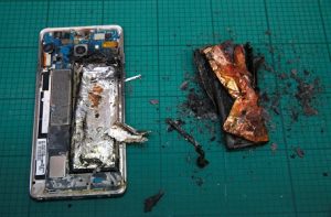 تعویض باتری گوشی سامسونگ | تعمیرات موبایل البان